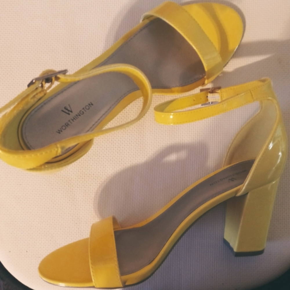 Worthington high heel sandals, Yellow, size 8.5